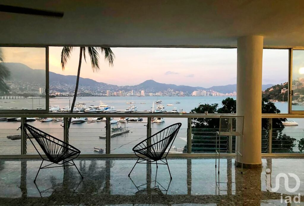 HERMOSO DEPARTAMENTO EN VENTA, CONDOMINIO LOS COCOS, ACAPULCO DE JUÁREZ