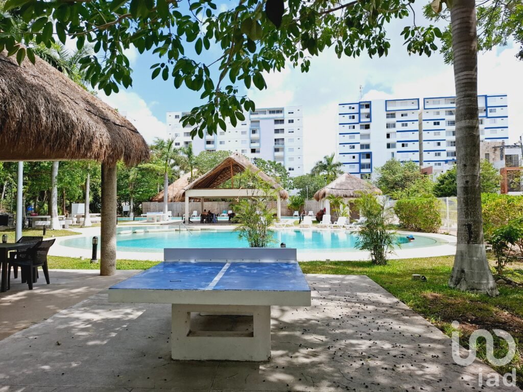 Renta Departamento con alberca en el Centro de Cancún