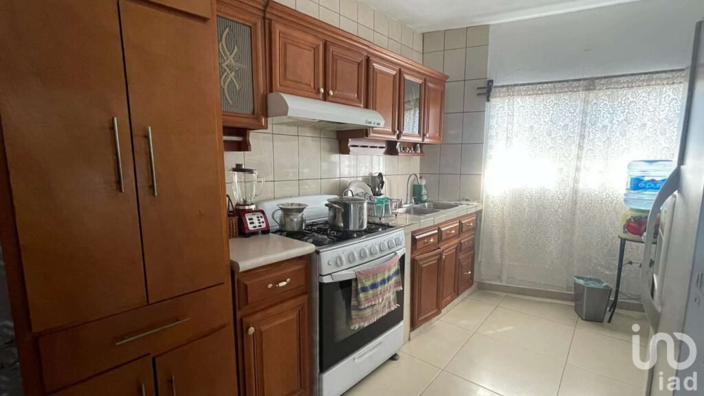 se vende casa en zona las juntitas tlaquepaque