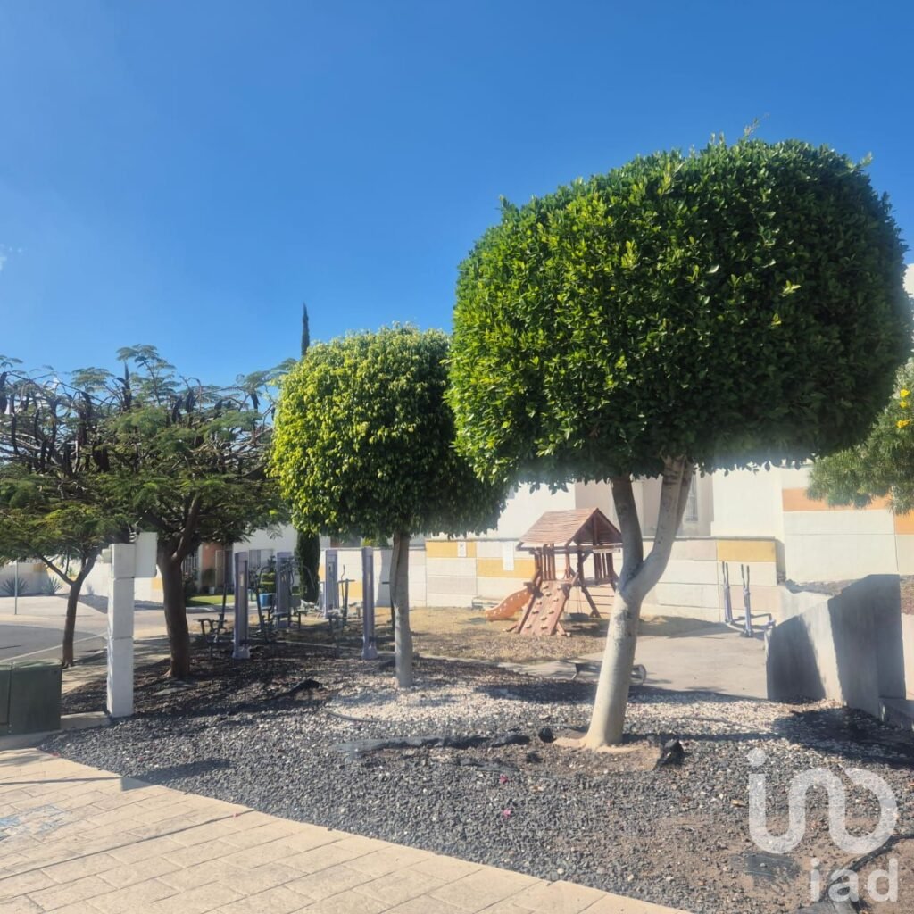 Casa en venta en avenida de la Cantera Ciudad del Sol Queretaro