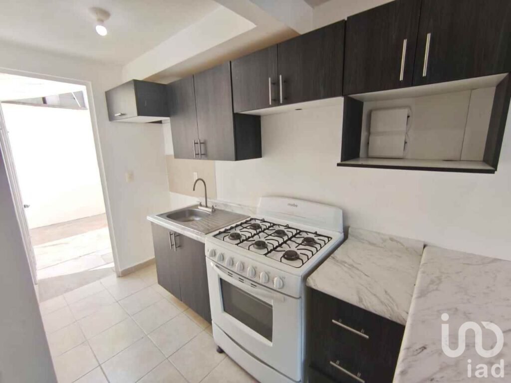 Casa en venta en avenida de la Cantera Ciudad del Sol Queretaro