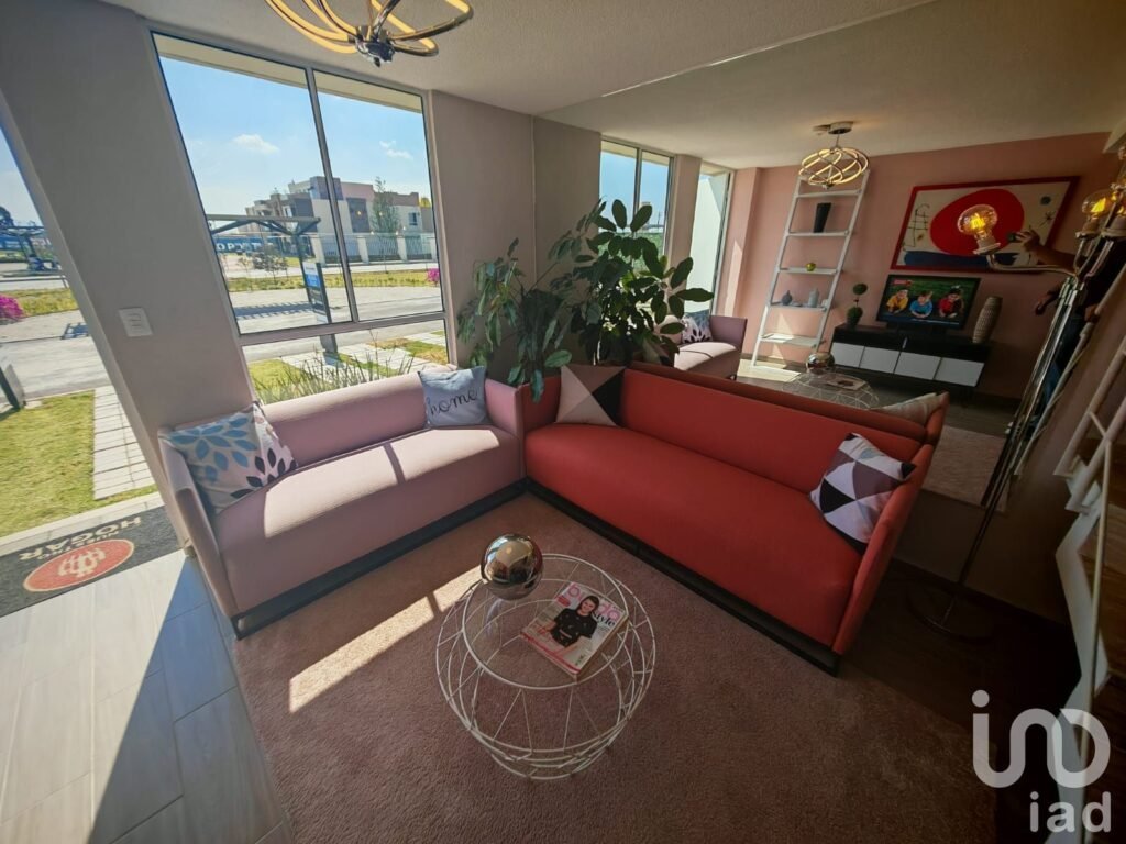 Casa nueva en fraccionamiento en Chalco, Estado de Mexico, Mod. Roma Plus 104m2