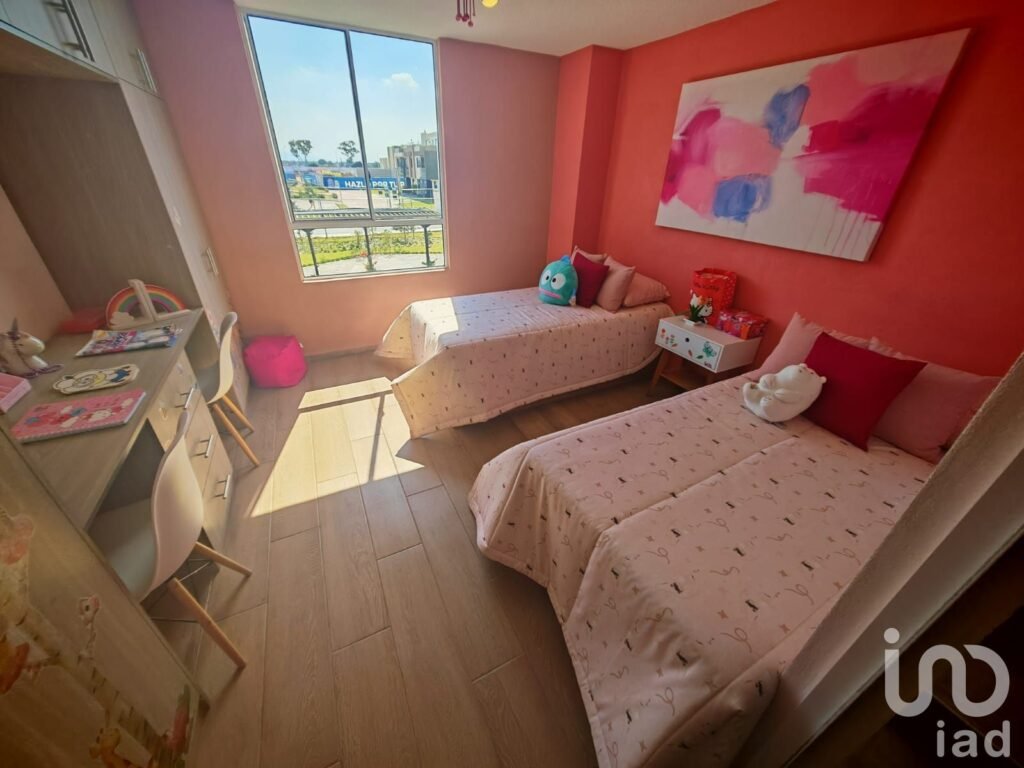 Casa nueva en fraccionamiento en Chalco, Estado de Mexico, Mod. Roma Plus 104m2