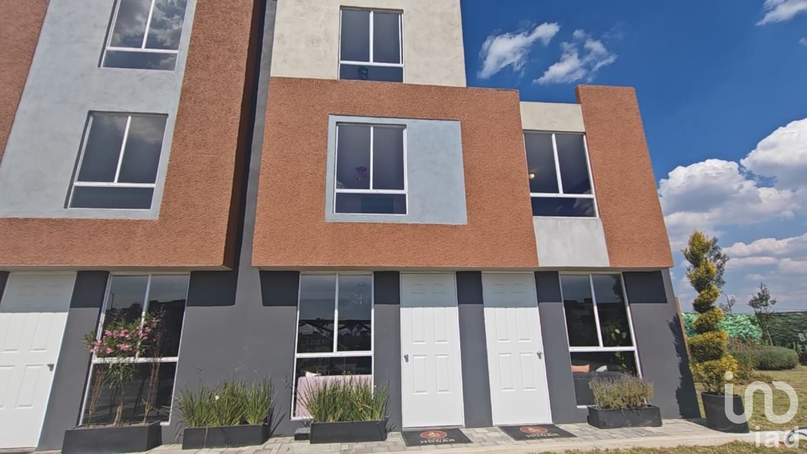 Casa nueva en fraccionamiento en Chalco, Estado de Mexico, Mod. Roma Plus 104m2