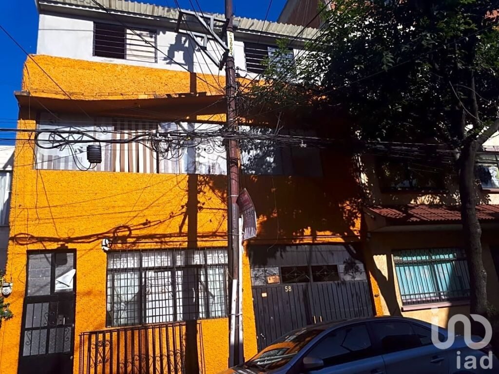 Oficina en renta en Francisco Ayala 58, Vista Alegre, Cuauhtémoc, CDMX.