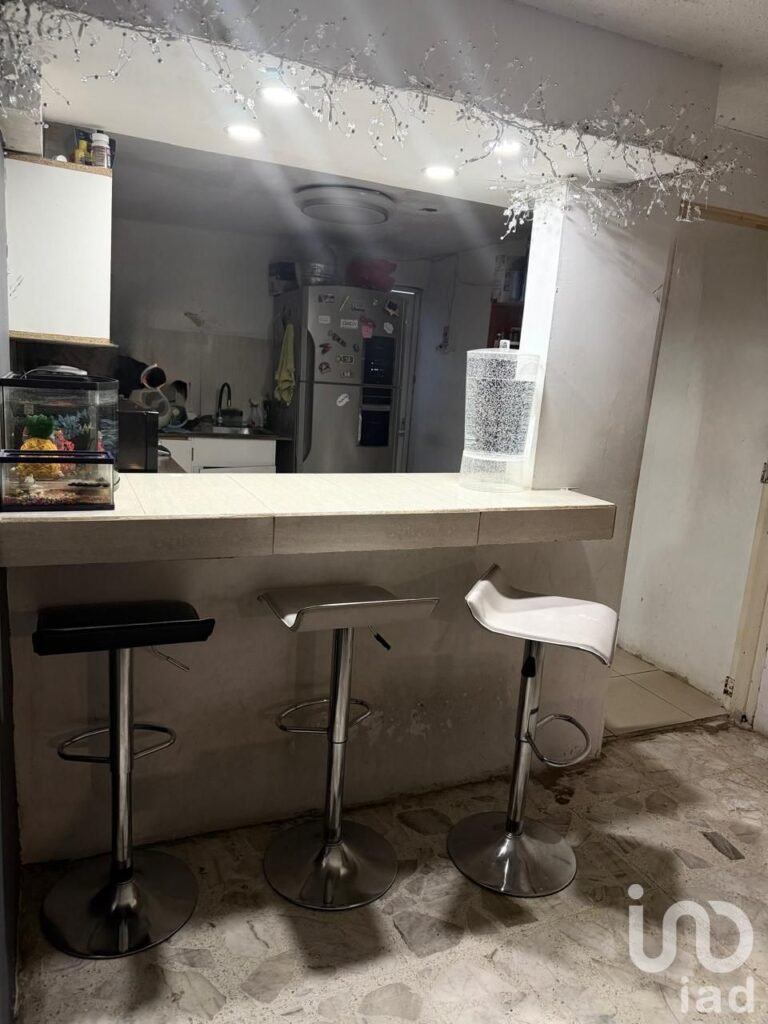 CASA EN VENTA (CALLE CERRADA) LAS ALAMEDAS, ATIZAPAN DE ZARAGOZA, C.P 52970