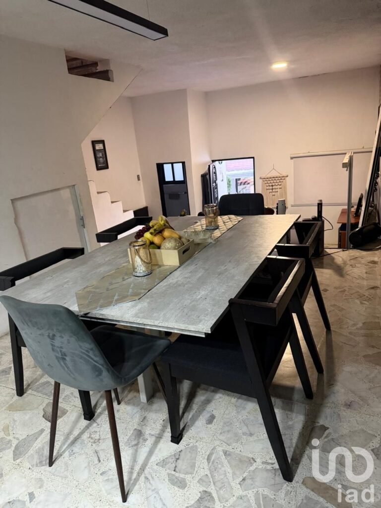 CASA EN VENTA (CALLE CERRADA) LAS ALAMEDAS, ATIZAPAN DE ZARAGOZA, C.P 52970