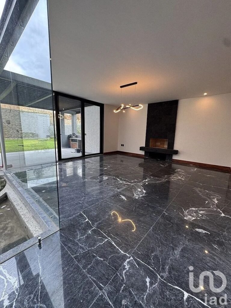 Residencia en Venta Rancho San Juan Zona Esmeralda Atizapan