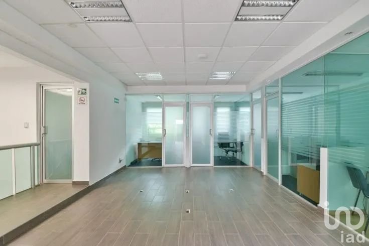 OFICINAS LLAVE EN MANO EDIFICIO AAA EN NAPOLES