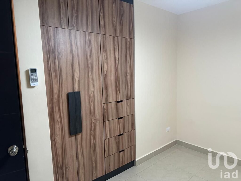 Casa en Renta 3 pisos en Gevora Residencial, Apodaca