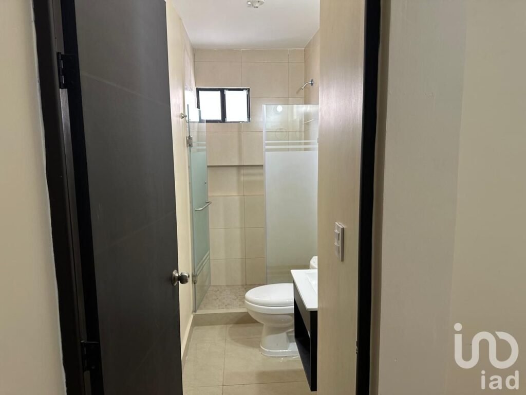 Casa en Renta 3 pisos en Gevora Residencial, Apodaca