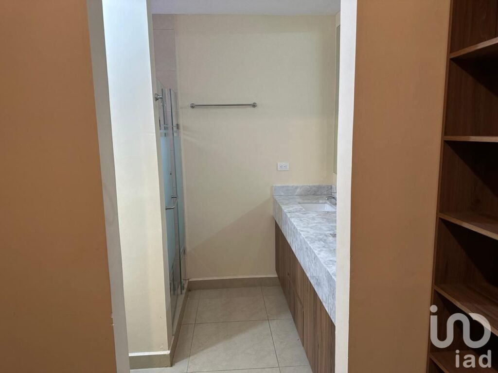 Casa en Renta 3 pisos en Gevora Residencial, Apodaca