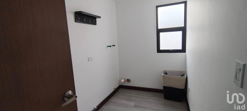 Casa en fraccionamiento privado cerca de Téc Milenio