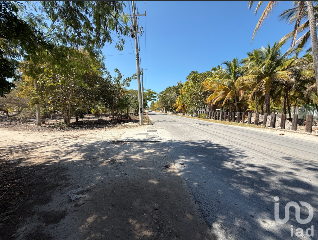 CASA EN VENTA EN TELCHAC PUERTO, YUCATAN