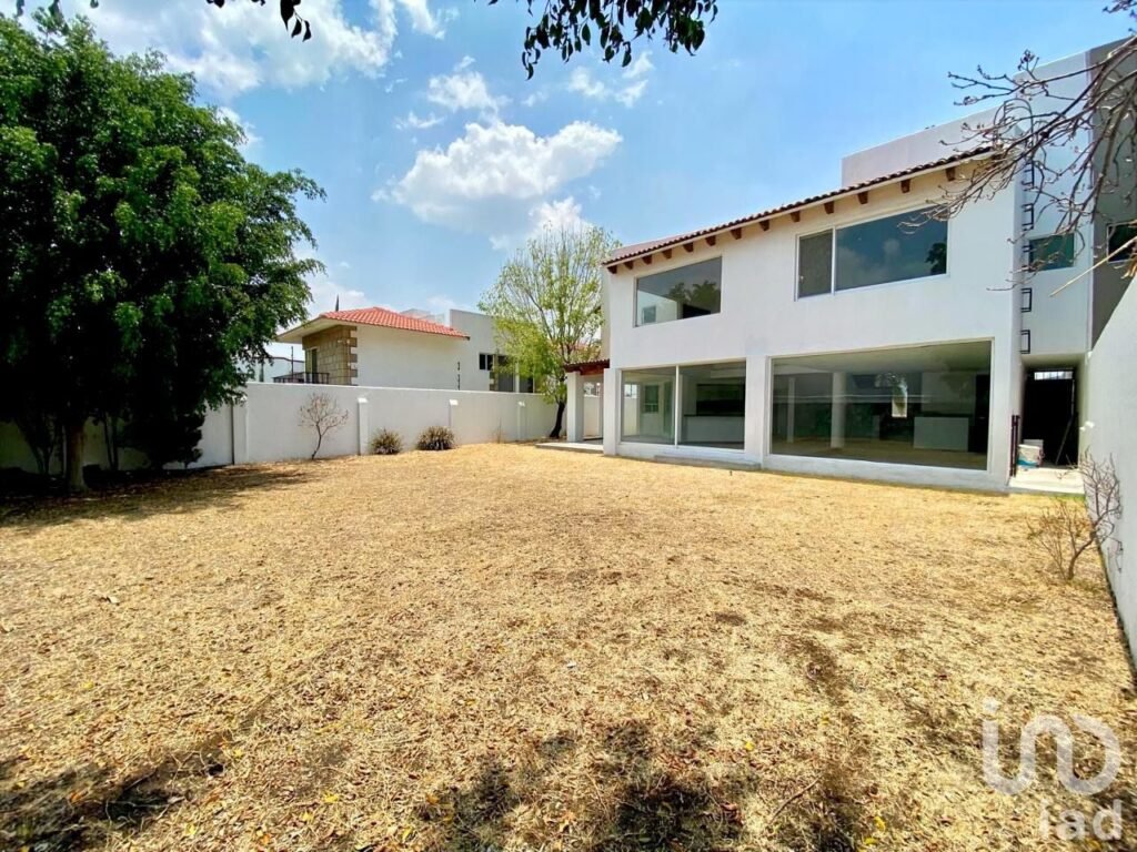 CASA EN VENTA JURIQUILLA QUERETARO