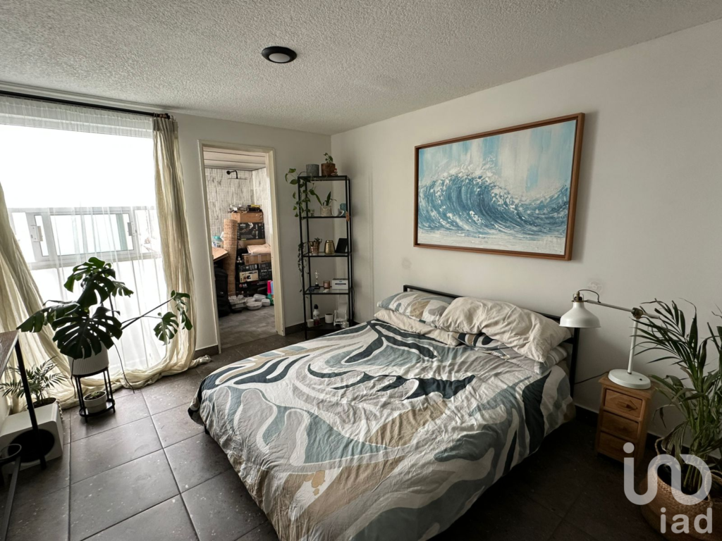 DEPARTAMENTO EN SAN SIMÓN REMODELADO Y EN PISO SUPERIOR