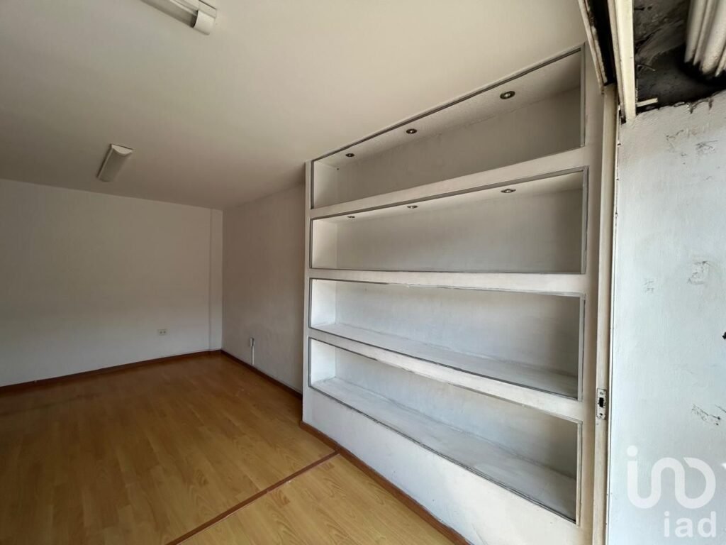 Local comercial en renta en Col. Huexotitla con 75m2