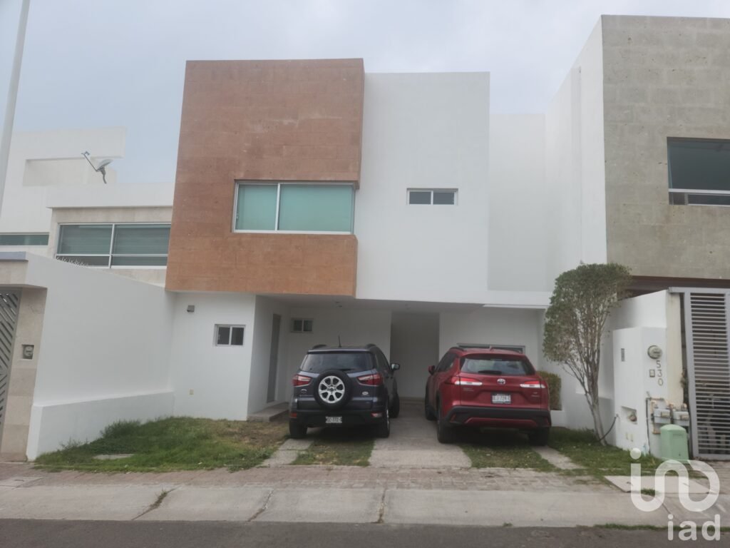 RENTO PRECIOSA CASA SOLA EL REFUGIO