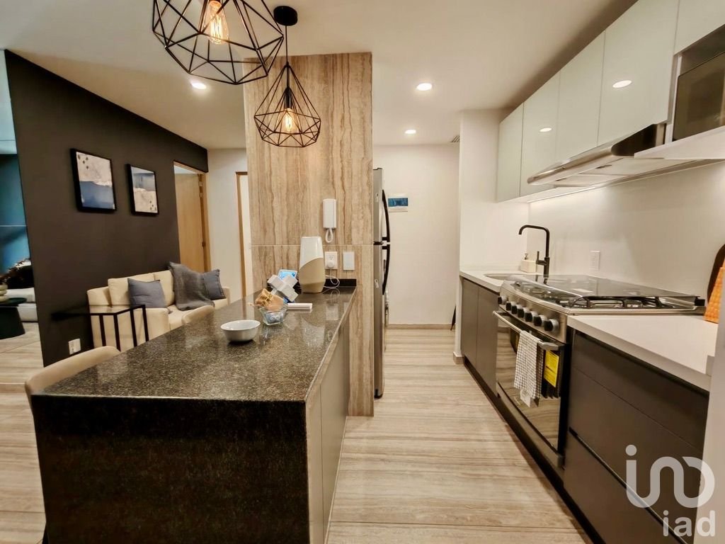 Departamento en Venta, 2 recamaras con Balcón en Col. Del Valle