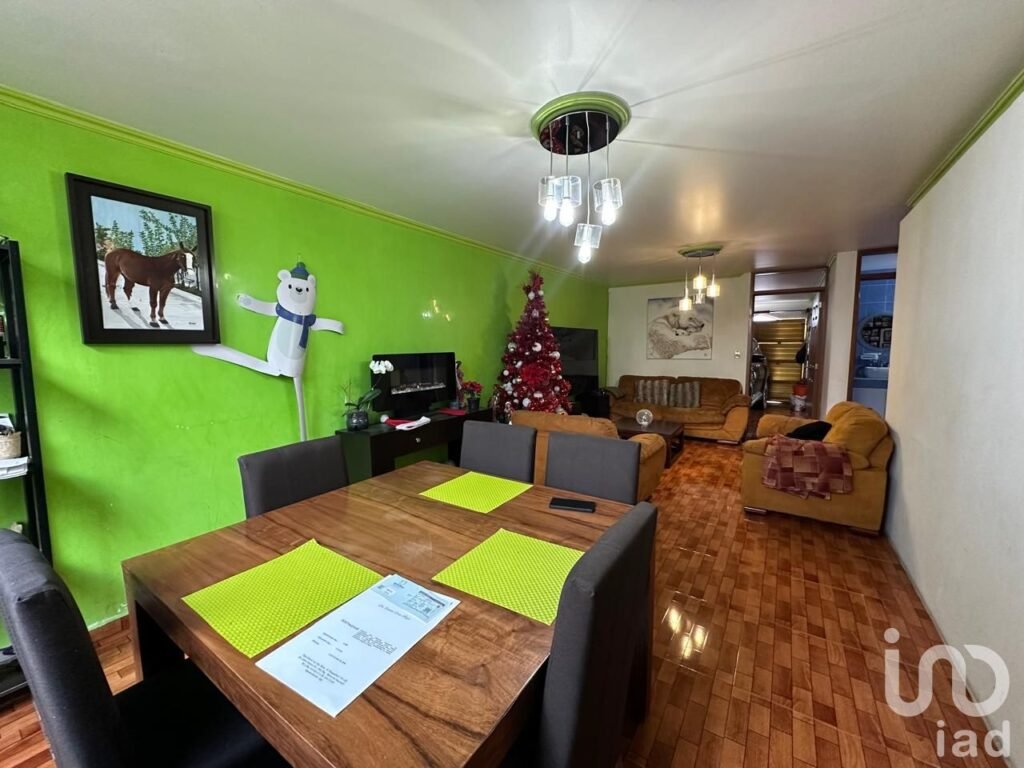 CASA EN VENTA EN VISTAS DEL SOL AGUASCALIENTES