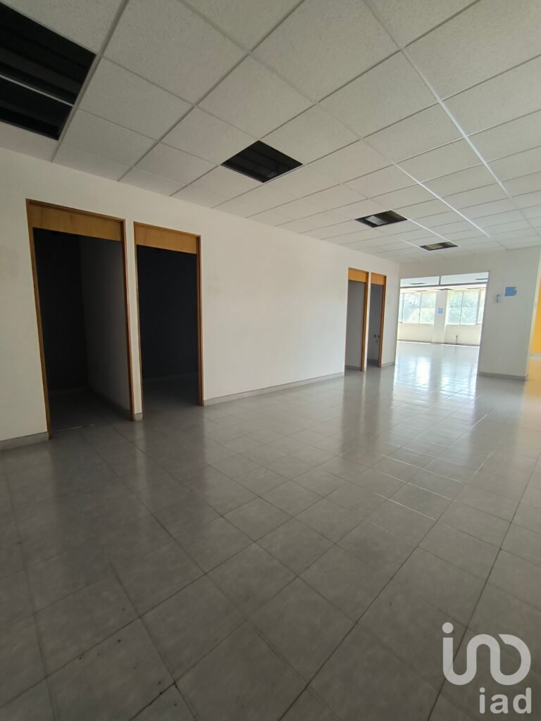 OFICINA O LOCAL EN RENTA EN SAN RAFAEL COACALCO