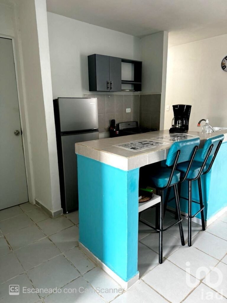 Venta de casa en GRAN CALZADA II a 7 cerca de aeropuerto.