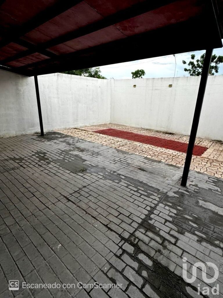 Venta de casa en GRAN CALZADA II a 7 cerca de aeropuerto.