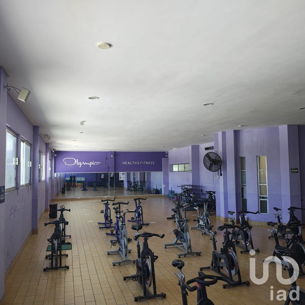 Se vende propiedad con NEGOCIO, Saltillo Coahuila