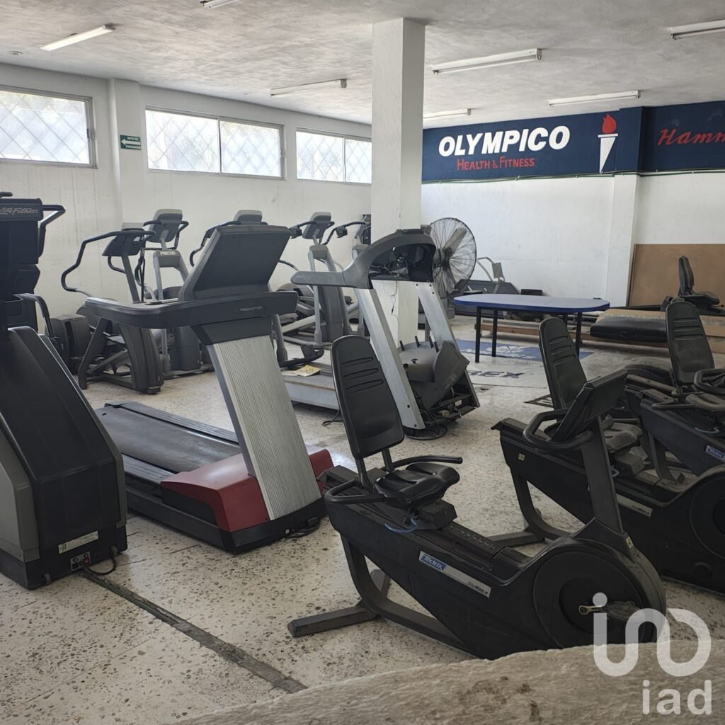 Se vende propiedad con NEGOCIO, Saltillo Coahuila