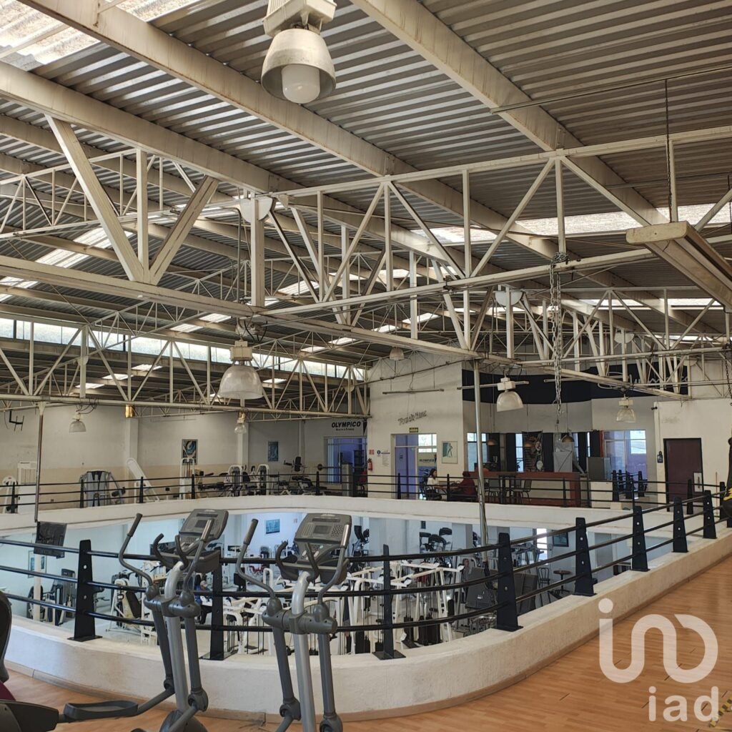 Se vende propiedad con NEGOCIO, Saltillo Coahuila