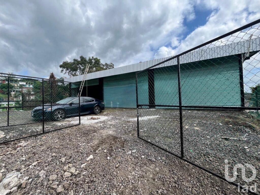 Local en renta en boulevard 5 de febrero en San Andrés Tuxtla, Ver.