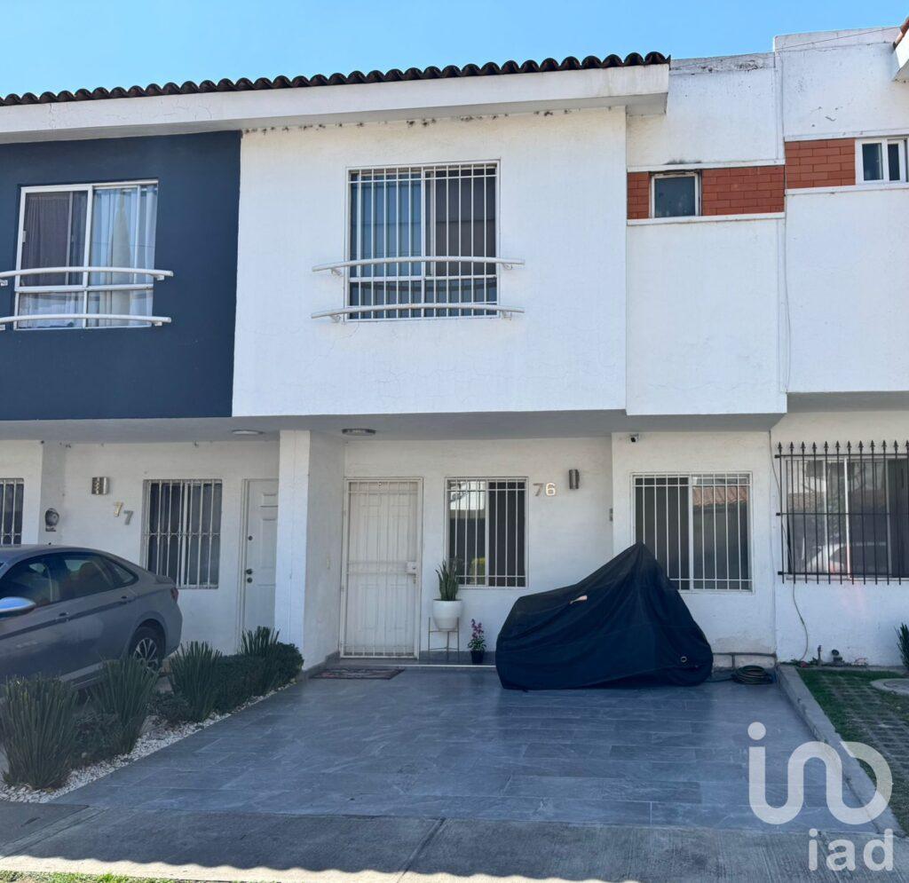 VENTA CASA PARQUES DEL BOSQUE