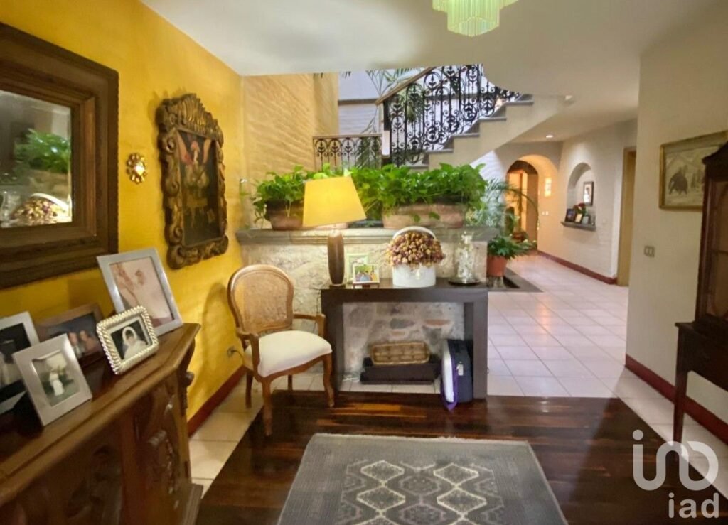 Casa en Venta en Country Club Coto privado, Guadalajara, Jalisco.