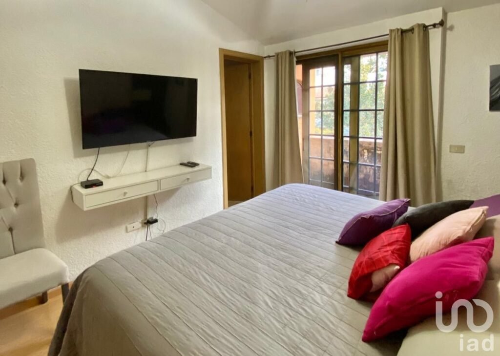 Casa en Venta en Country Club Coto privado, Guadalajara, Jalisco.