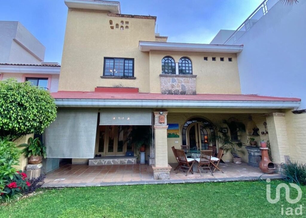Casa en Venta en Country Club Coto privado, Guadalajara, Jalisco.