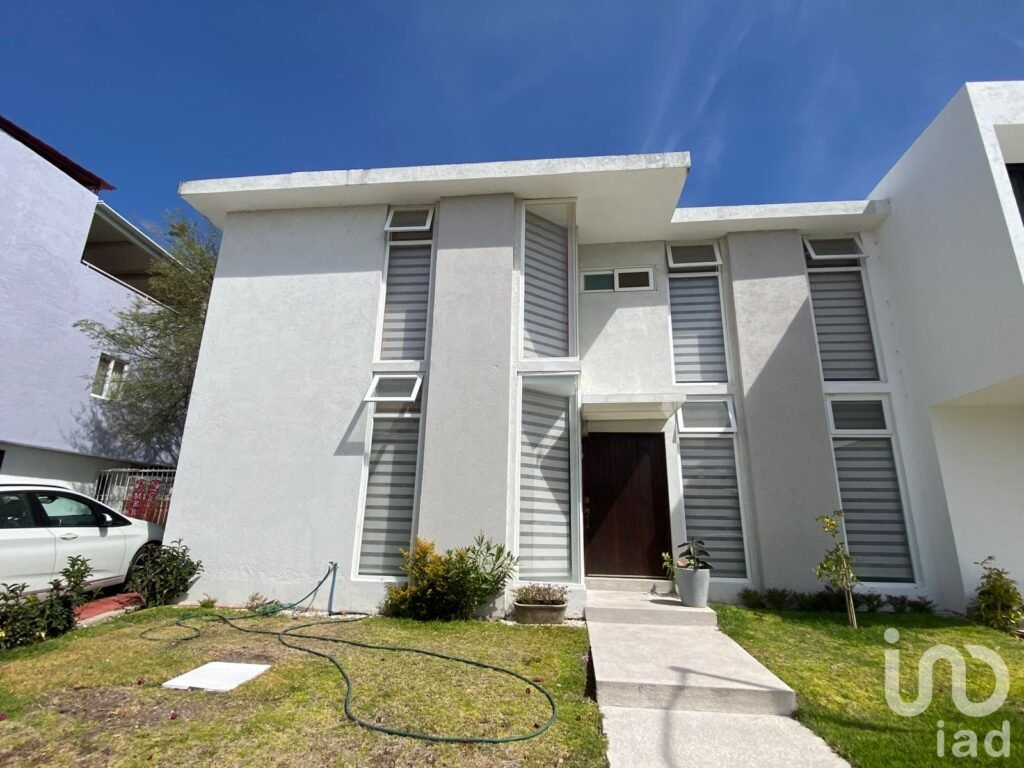 Casa en venta en real del bosque