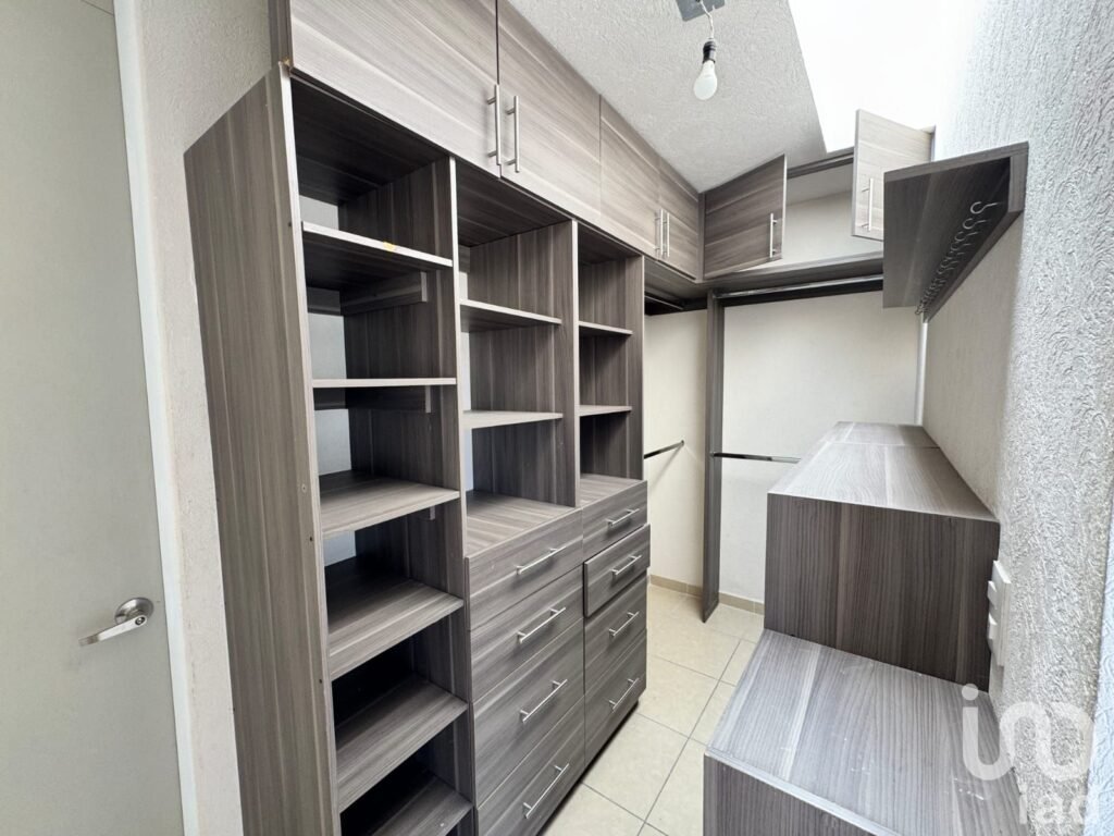 Casa en venta 4 habitaciones en Residencial la vida