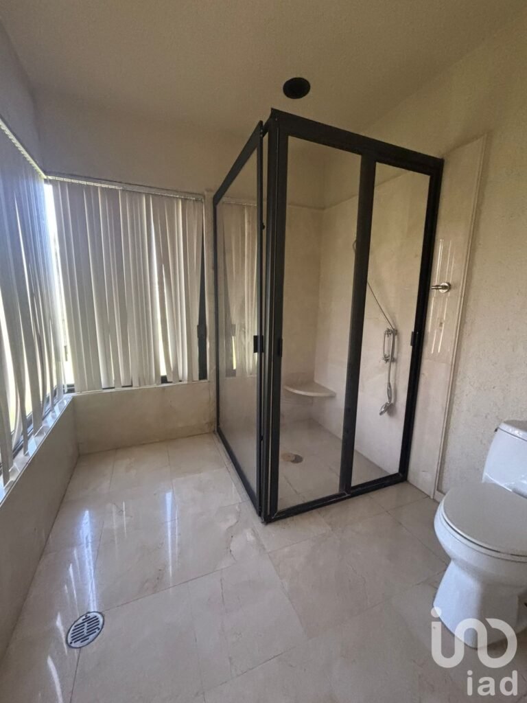 EN VENTA EXCELENTE PROPIEDAD EN PRIVADA, EN COLONIA  PALMIRA, CUERNAVACA.