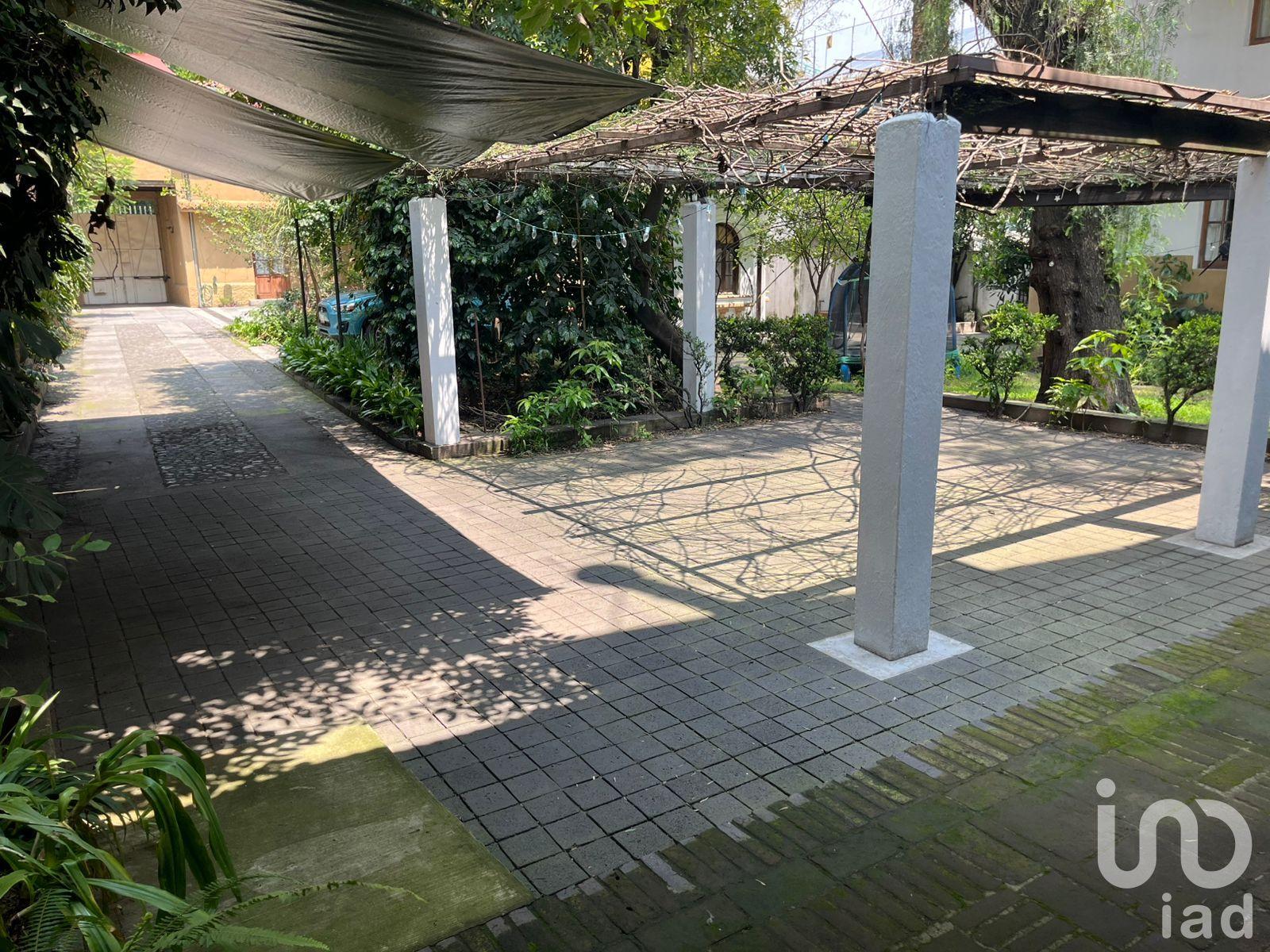 Oportunidad de casa en venta en Mixcoac para desarrollar departamentos Oportunidad de casa en venta en Mixcoac para desarrollar departamentos