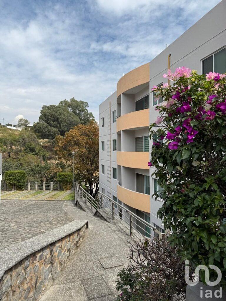 VENTA DEPARTAMENTO AMUEBLADO CON ALBERCA EN AHUATLAN ZONA NORTE DE CUERNAVACA