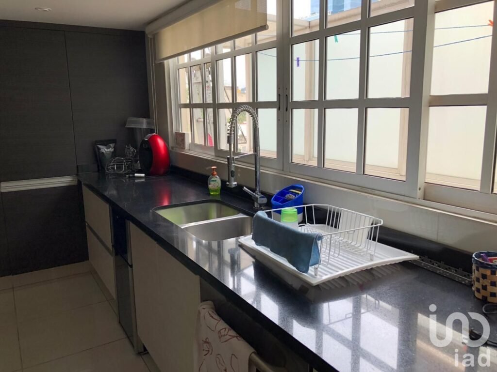 EN VENTA DEPARTAMENTO PH 2 NIVELES AMUEBLADO, COLONIA DEL VALLE SUR A 200 M. DE GALERIAS INSURGENTES