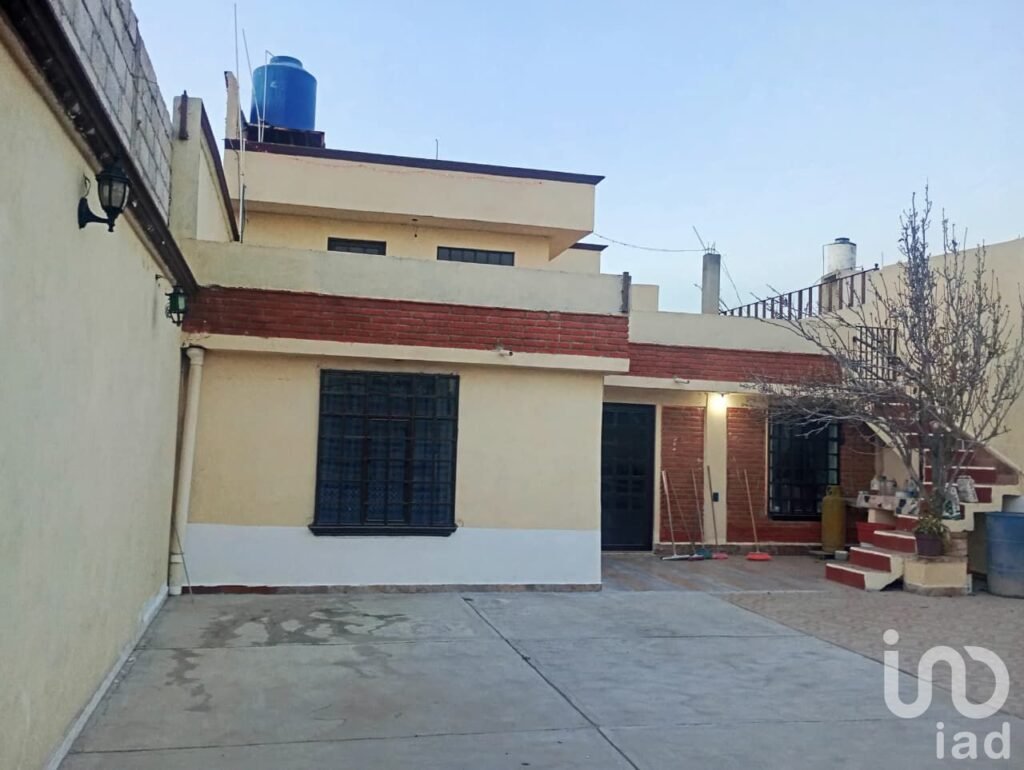 VENTA DE CASA CRECA DEL ONMIBUS Y CENTRAL DE PACHUCA HIDALGO