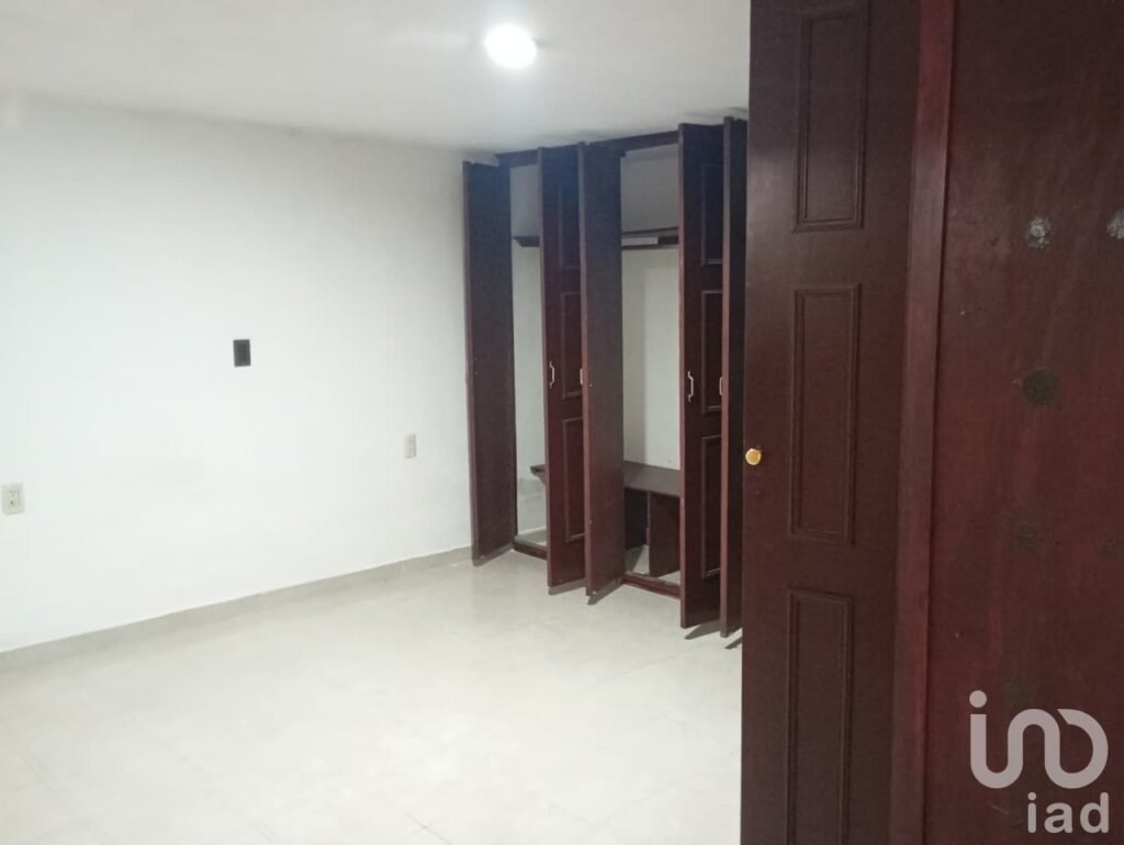 VENTA DE CASA CRECA DEL ONMIBUS Y CENTRAL DE PACHUCA HIDALGO