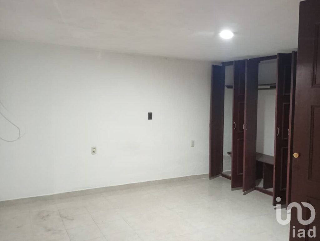 VENTA DE CASA CRECA DEL ONMIBUS Y CENTRAL DE PACHUCA HIDALGO