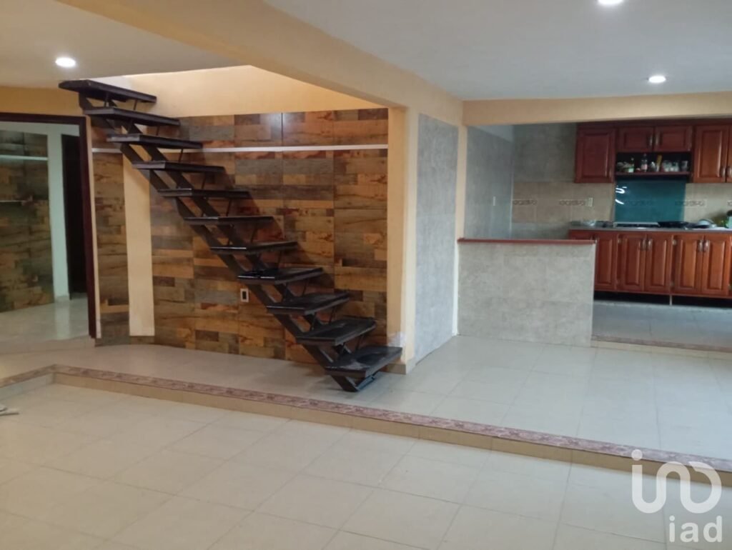 VENTA DE CASA CRECA DEL ONMIBUS Y CENTRAL DE PACHUCA HIDALGO