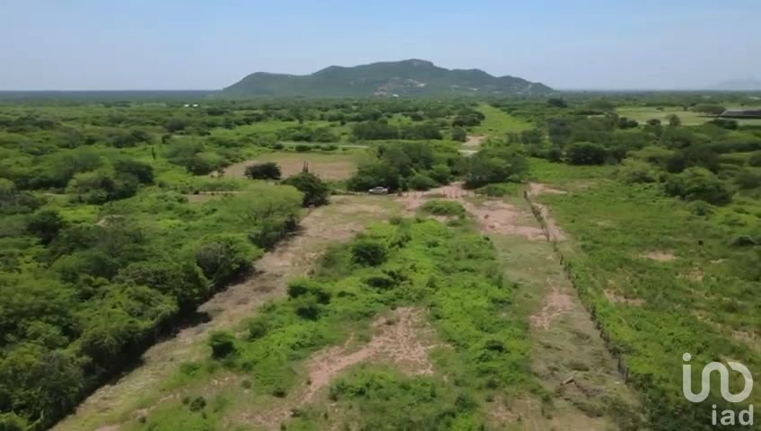 TERRENO EN VENTA CERCA DE LA UNIDAD DEPORTIVA GUIENGOLA DE TEHUANTEPEC, OAXACA