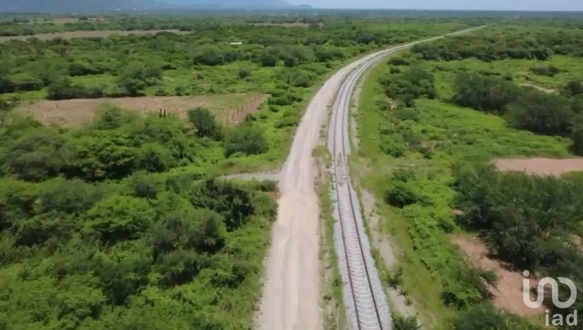 TERRENO EN VENTA CERCA DE LA UNIDAD DEPORTIVA GUIENGOLA DE TEHUANTEPEC, OAXACA