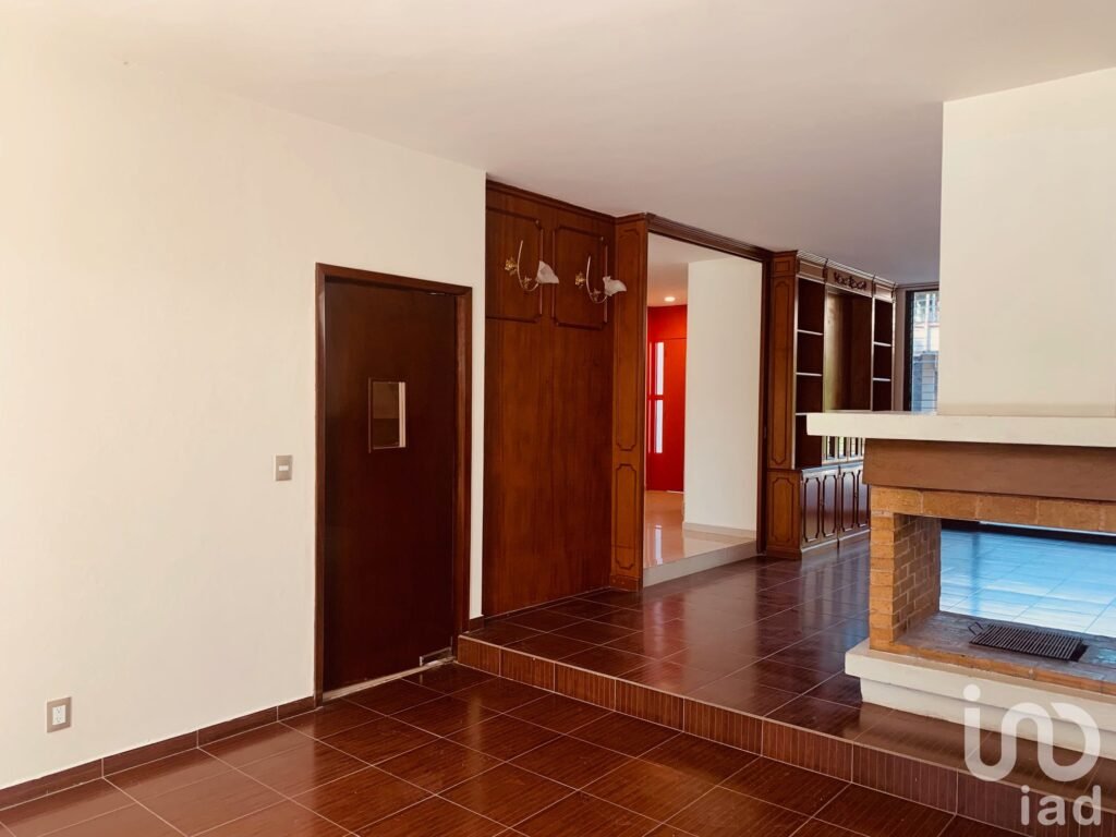 CASA  EN RENTA EN LA MEJOR ZONA RESIDENCIAL DE CD SATELITE AL LADO OPUESTO DE SAMARA SATELITE