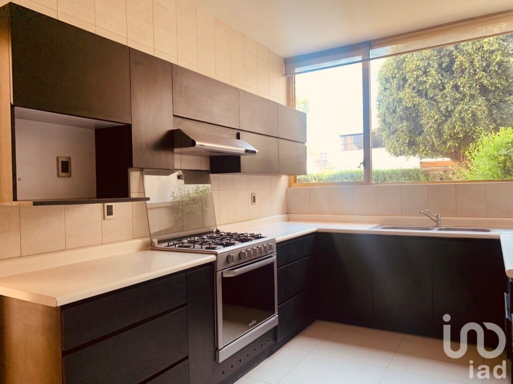 CASA  EN RENTA EN LA MEJOR ZONA RESIDENCIAL DE CD SATELITE AL LADO OPUESTO DE SAMARA SATELITE