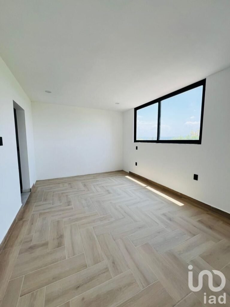 Casa en venta de 4 cuartos en Hacienda Carlota, Corregidora, Querétaro